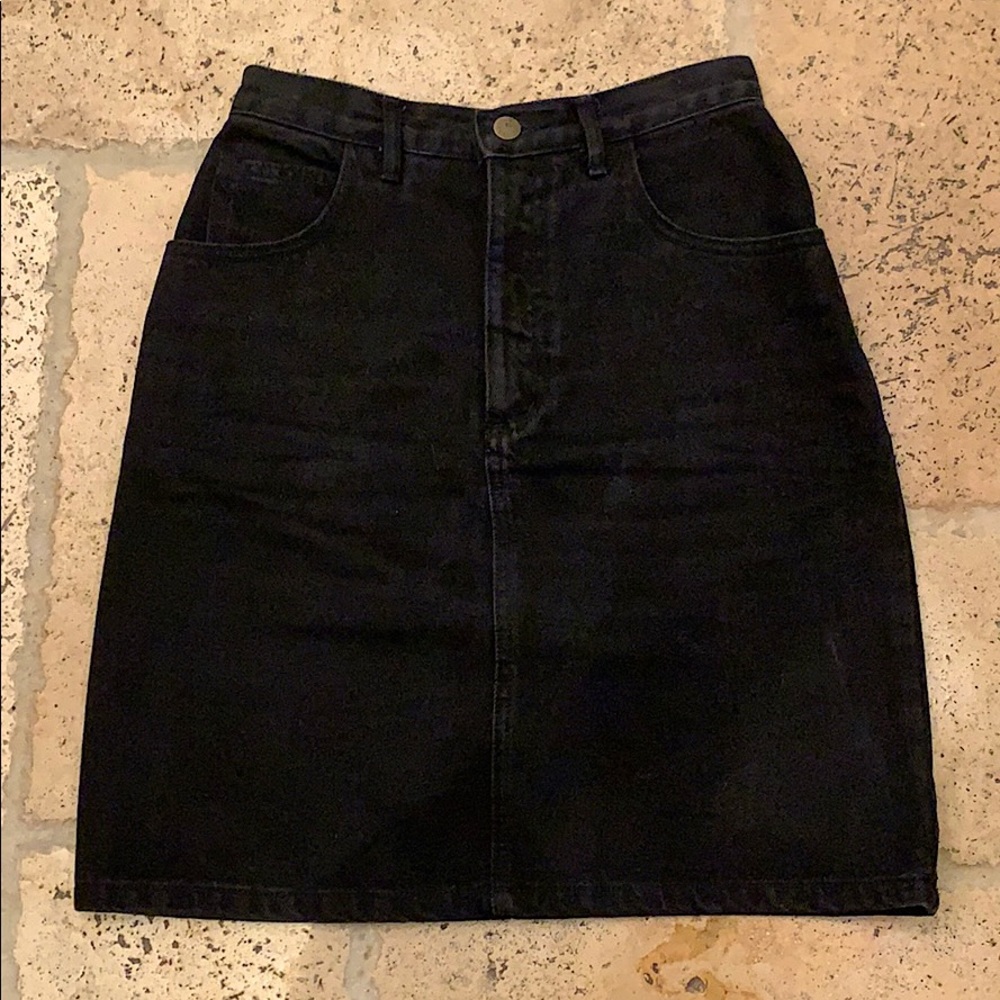 Iconic 90s Guess by Marciano Black Denim Skirt